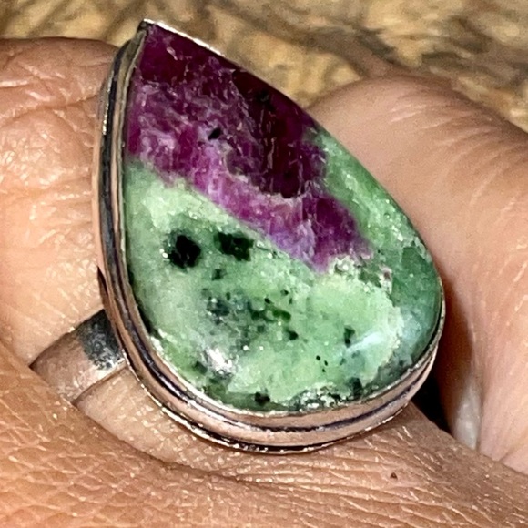 Anyolite Ruby Zoisite Ring Size 8 1/4 - Picture 6 of 10